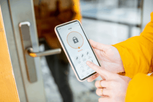 smartphone lock and key