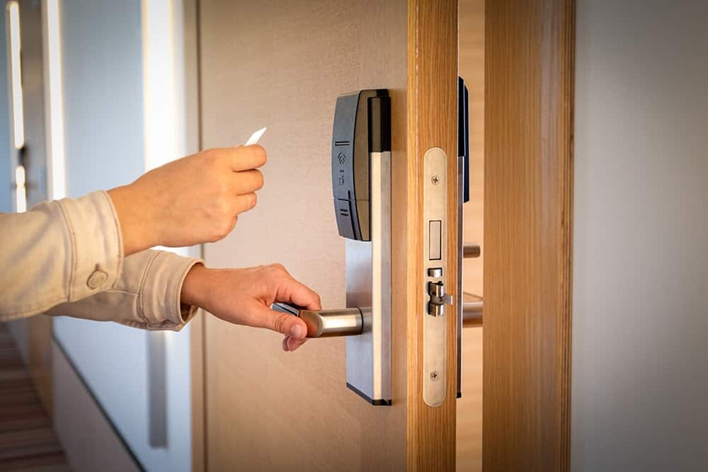 Hotel door smart keys